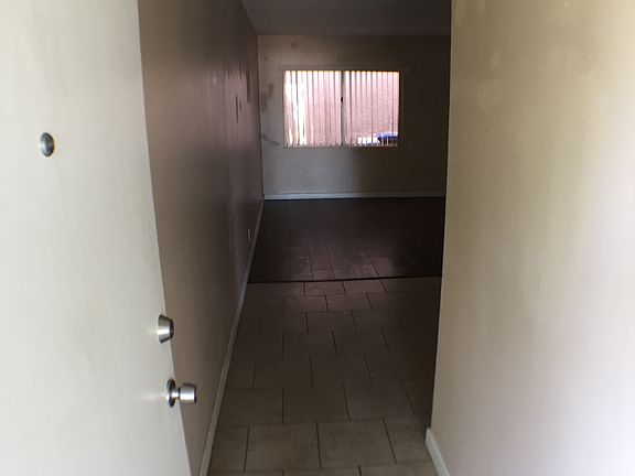 3rd image of 4115 W Century Blvd APT 10