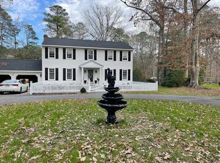 19017 Lakeside Dr, Courtland, VA 23837