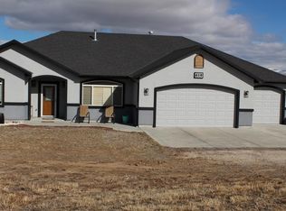 619 Palace Pkwy, Spring Creek, NV 89815
