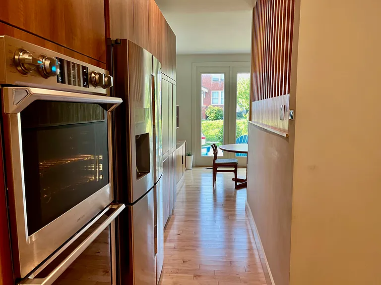 4148 McRee Ave — Photo 8