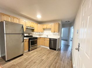 96 Hammond St APT 4E, Roxbury Crossing, MA 02120