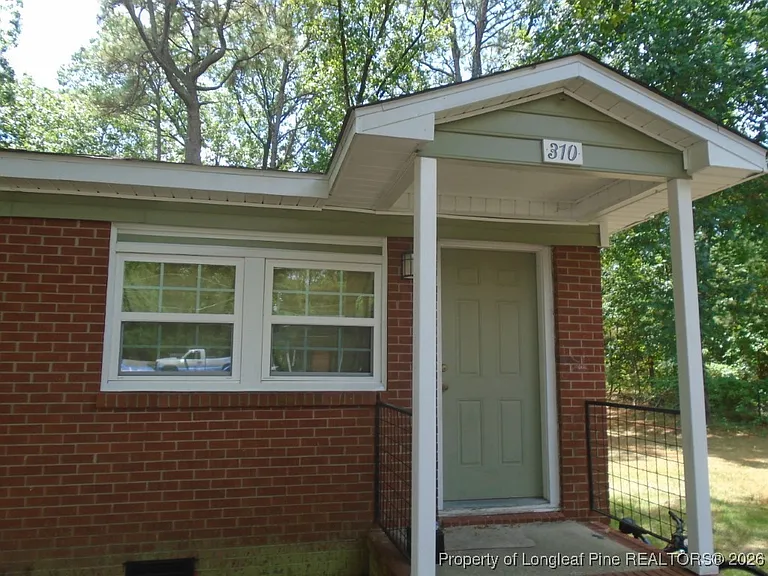 310 Old Shaw Rd — Photo 1