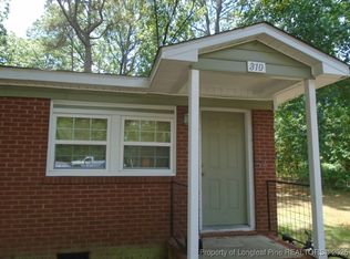 310 Old Shaw Rd, Fayetteville, NC 28303