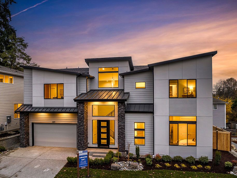 Move-in ready model in Kenmore