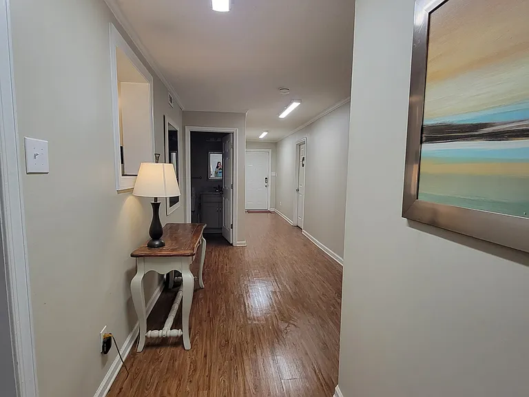 2404 Edison St #F — Photo 11