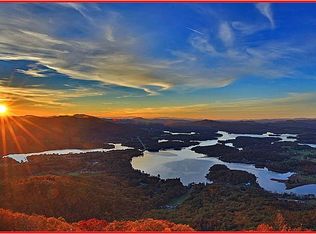 Chatuge Ln, Hayesville, NC 28904