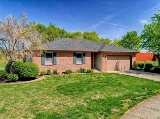 6022 Glacier Dr, Newburgh, IN 47630