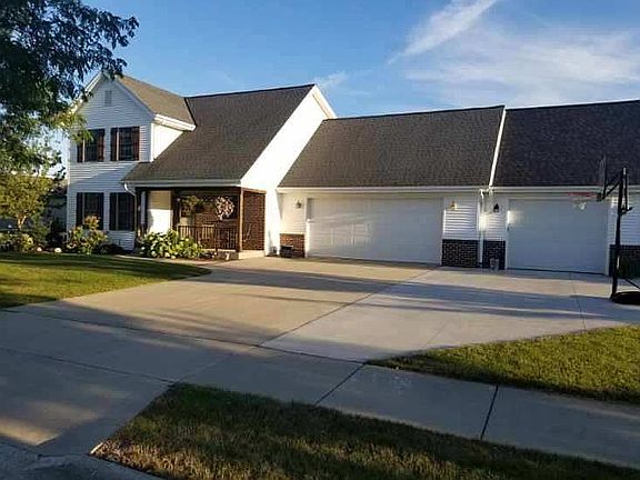 2nd image of 277 Julie Anna Ct