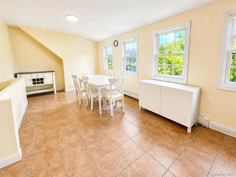 60 Jackson Ave #2 — Photo 5
