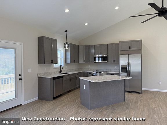4th image of 148 Forman Rd