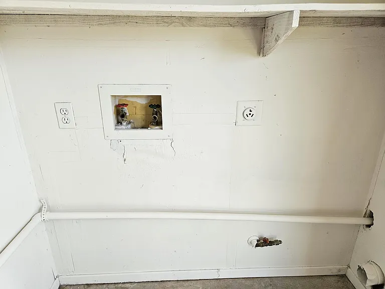 805 Lexington Rd #B — Photo 11