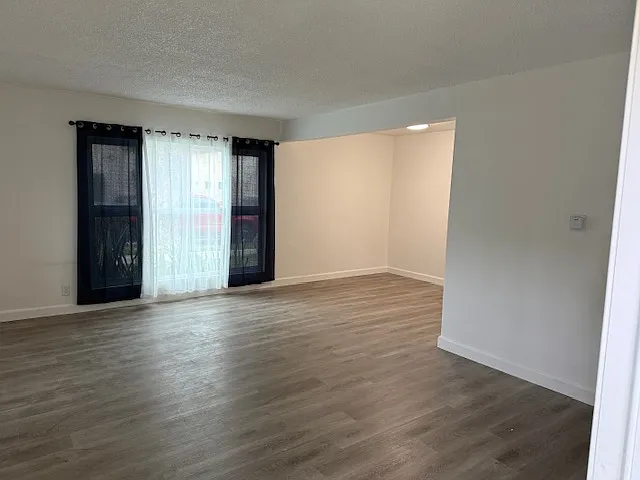 2142 S Mallul Dr #1 — Photo 2