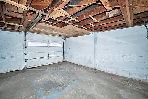 1301 5th Pl NW Photo 1