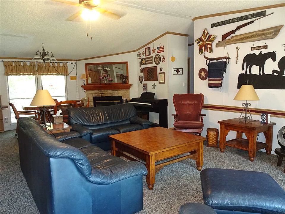 2nd image of 10 Piedmont Pl