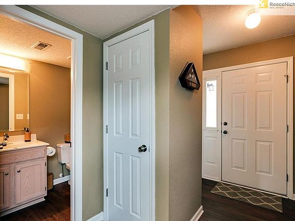 3rd image of 5616 NW Plantation Dr #203A