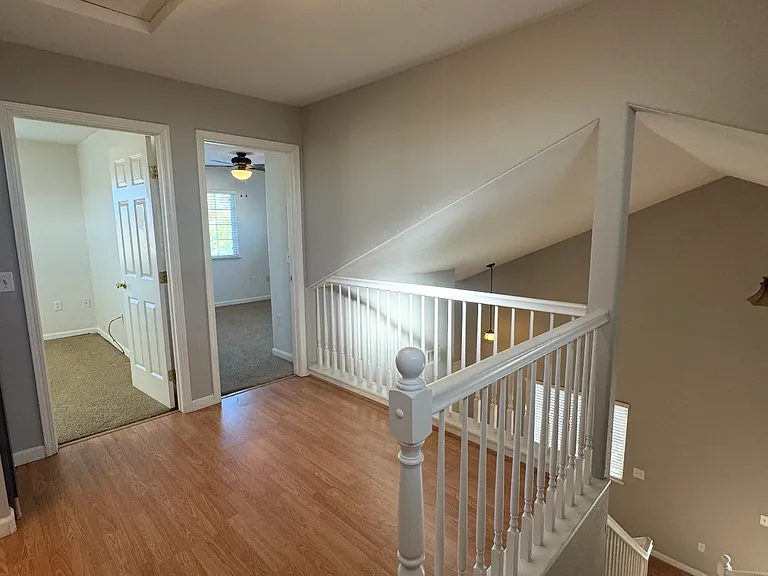 1318 Robinson Ln — Photo 20