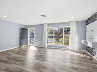 3254 West Ave, Gulf Breeze, FL 32563