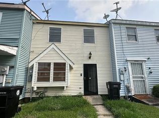 5426 Tullis Dr, New Orleans, LA 70131