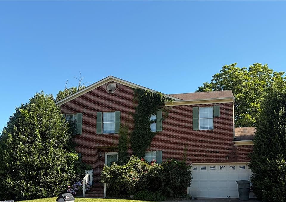 1st image of 105 Larson Ct