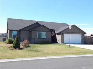 416 Larchmont Dr NE, Moses Lake, WA 98837
