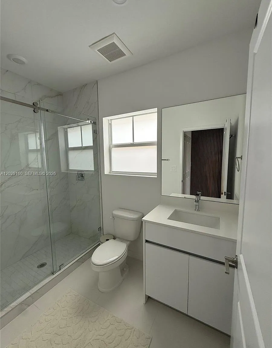1 bed, 1.0 bath, 2292 sqft, $1,500 — Photo 4