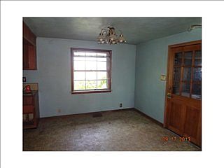4th image of 6082 N County Road 200 W