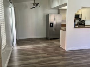 5078 Spencer St #D1, Las Vegas, NV 89119