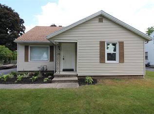 76 Elwood Dr, Rochester, NY 14616