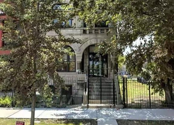 5th image of 2831 W Washington Blvd Unit 2