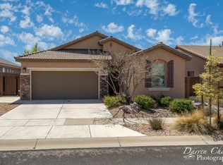 2572 E Desert Cliff Dr, Washington, UT 84780
