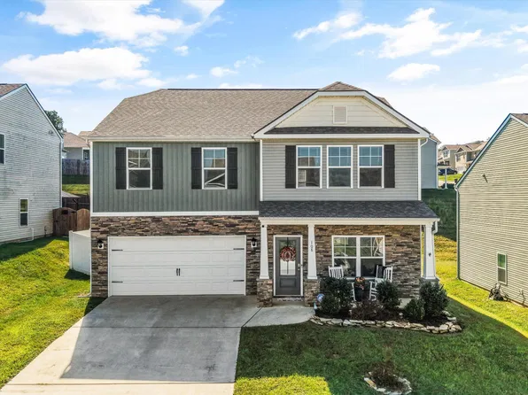108 Laine Dr, Lenoir City, TN 37771