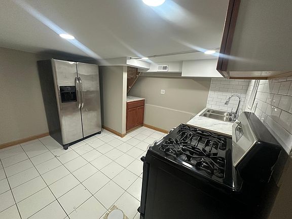 4th image of 1307 W Fillmore St #1B