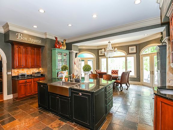 Gourmet Kitchen