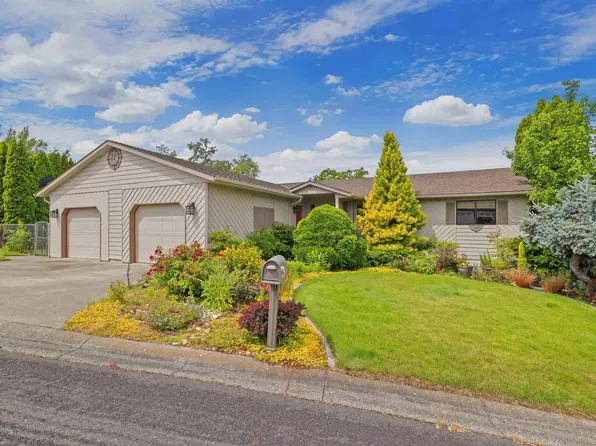 544 Crestline Circle Dr, Lewiston, ID 83501