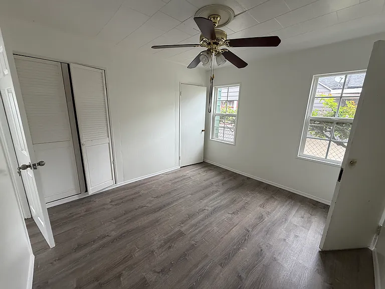 230 Branch St — Photo 17