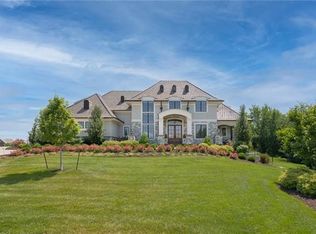27232 W 103rd Ter, Olathe, KS 66061