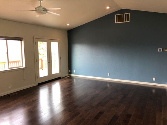 Updated main room 01/19