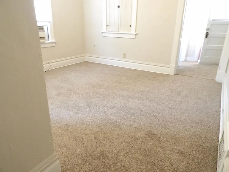 632 Hill Ave #1 — Photo 3