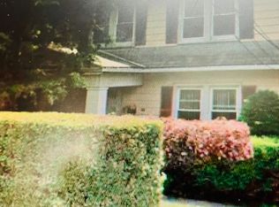 (Undisclosed Address), White Plains, NY 10606