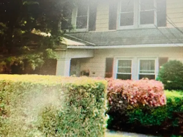 (undisclosed Address), White Plains, NY 10606