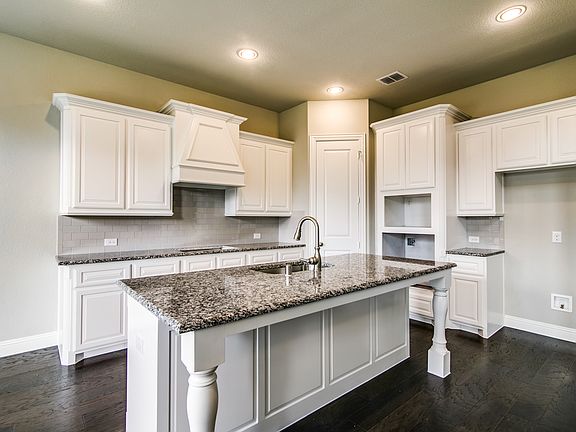2nd image of 600 Sierra Ln #Oq7sum