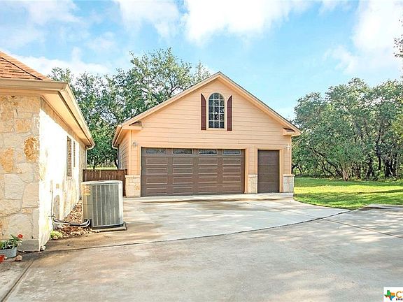 5th image of 528 Rose Branch Dr