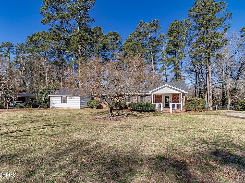 1st image of 235 S Hillcrest Drive