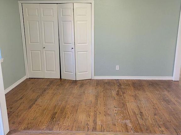 3rd image of 1626 NW 48th St