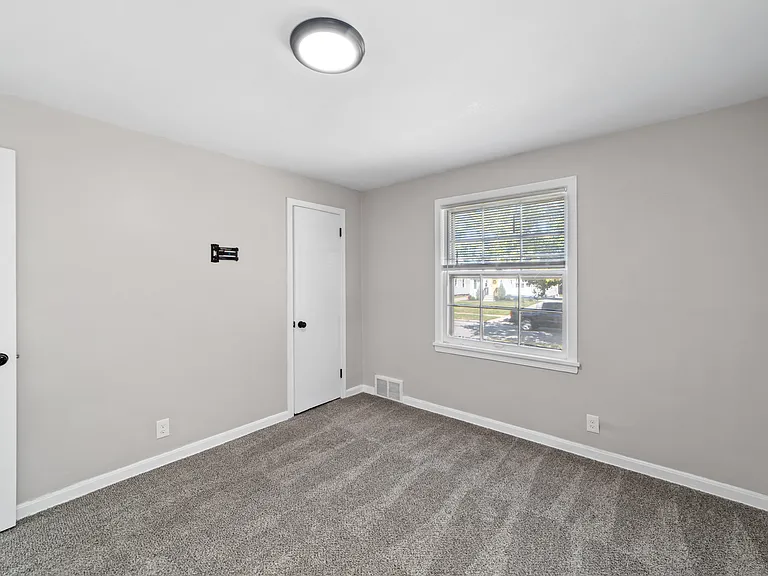 4158 Wyncote Rd — Photo 3