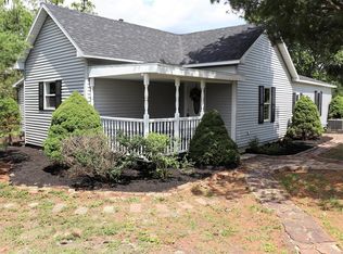 17901 E 950 North Rd, Georgetown, IL 61846