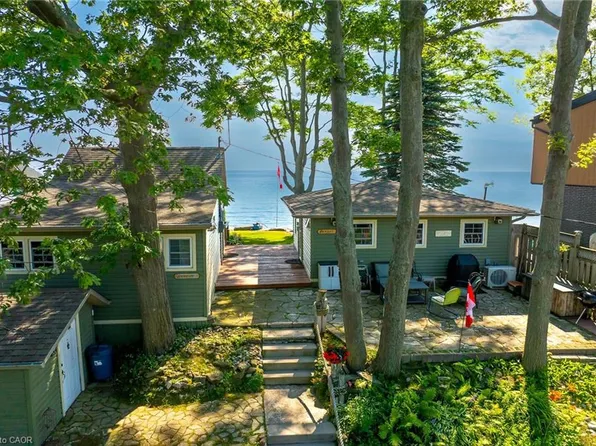 803 Sandy Bay Rd, Haldimand County, ON N1A 2W6
