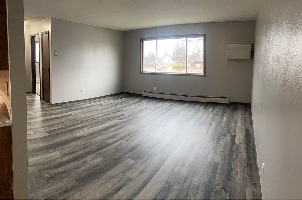 2nd image of 306 State Ave S #204