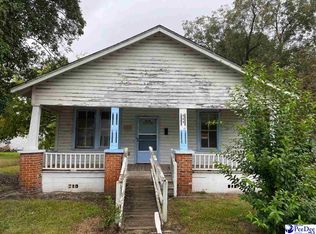 307 Dixon St, Mullins, SC 29574