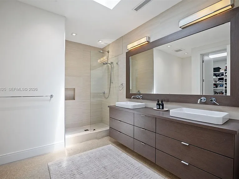 4045 Bonita Ave — Photo 8